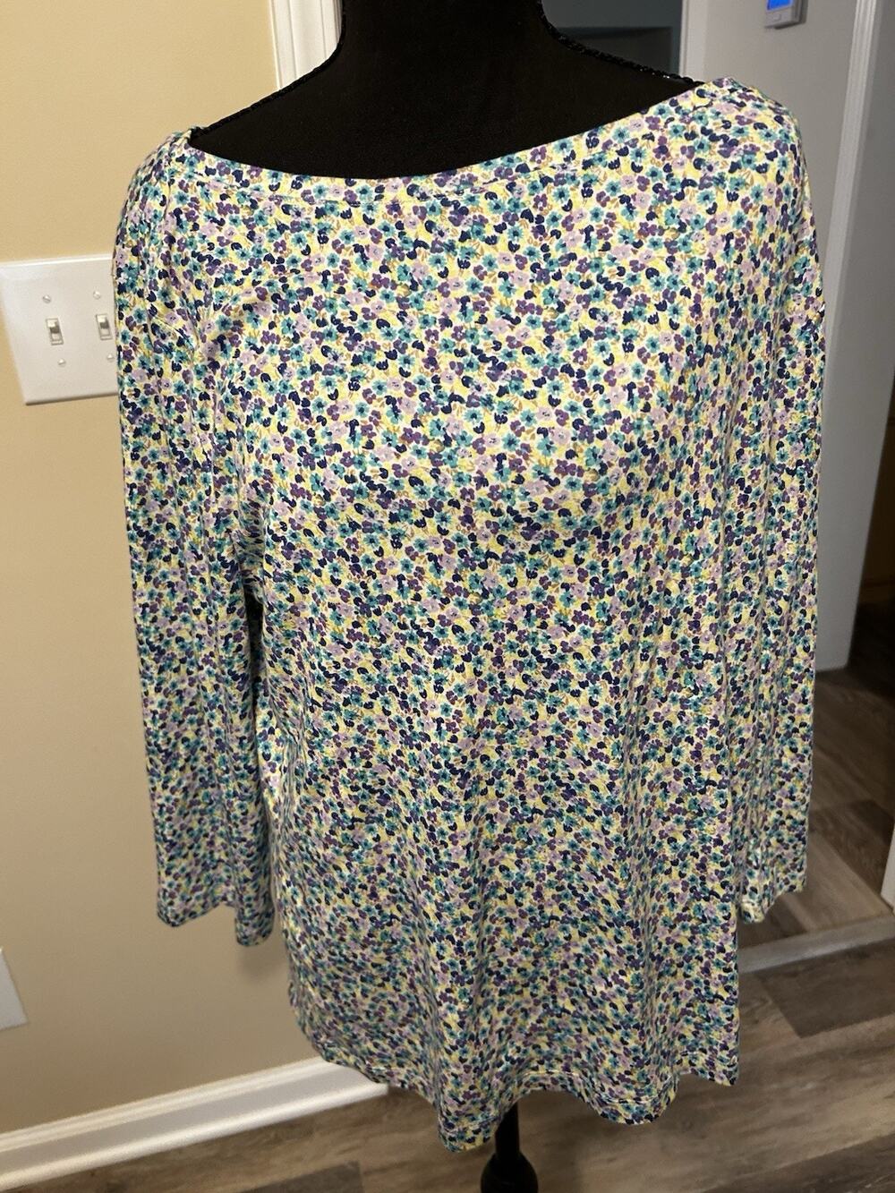 Talbots Women's Short Sleeve Top, Size 1X Multicolored Floral, Round Neck